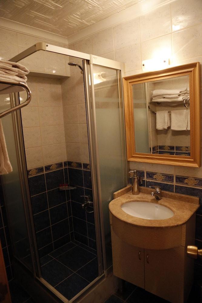 Grand Hisar Hotel Стамбул Экстерьер фото